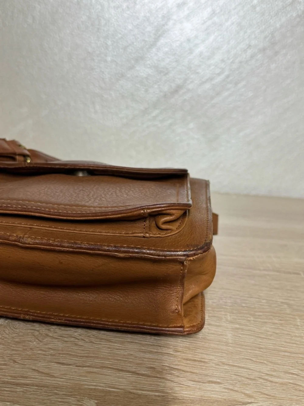 Fossil Vintage Brown Leather Crossbody Organizer Purse